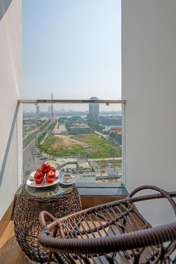 Gold Plaza Hotel Дананг Екстериор снимка