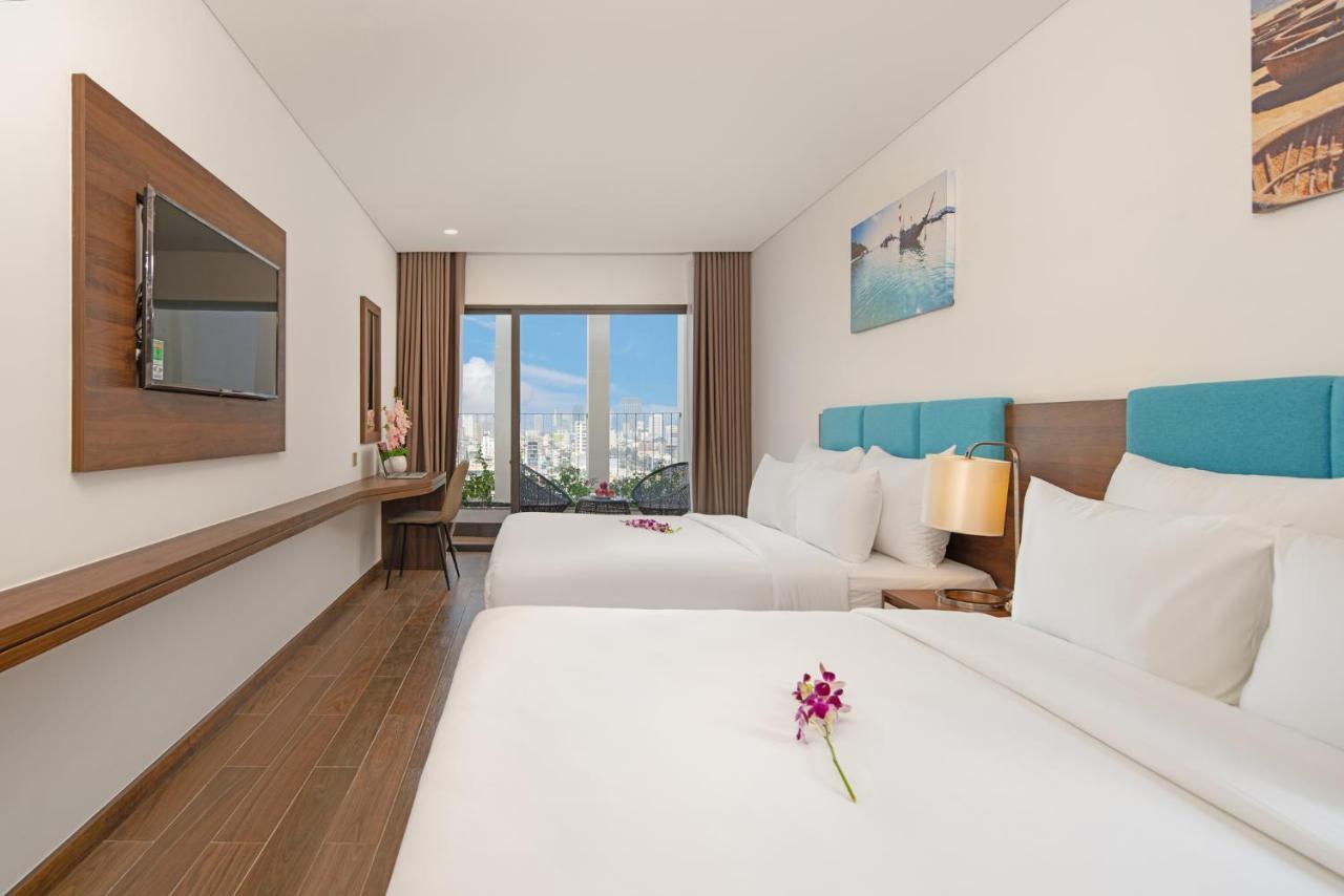 Gold Plaza Hotel Дананг Екстериор снимка